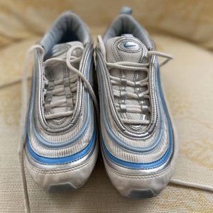 NIKE AIR MAX 97S YOUTH SIZE 5Y